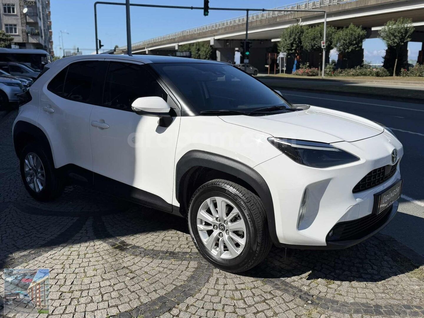 GÜNGÖR OTOMOTİV TOYOTA YARIS CROSS 1.5 HYBRID FLAME X-PACK CVT 2