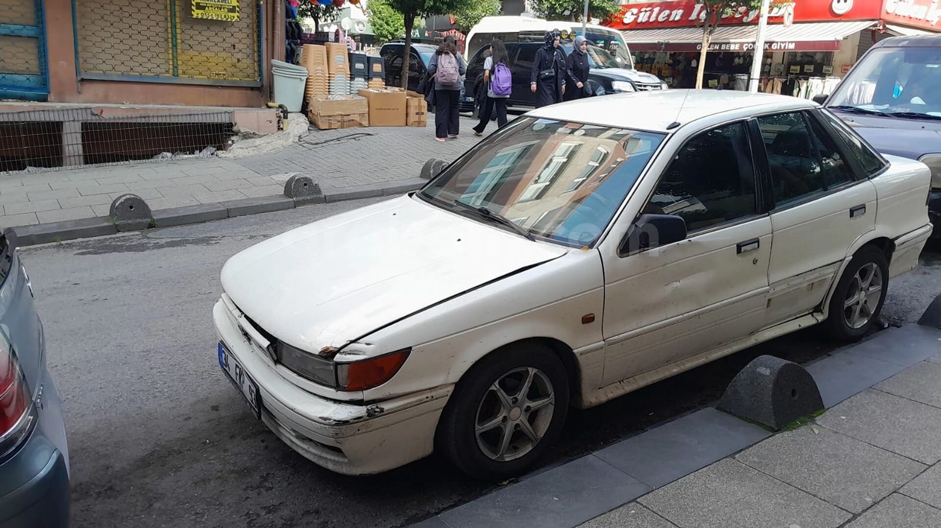 Sahibinden Mitsubishi Lancer 1.6 GLX 1992 Model 3