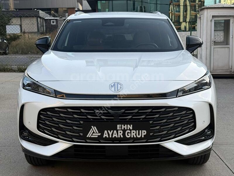 Galeriden MG HS 1.5 T-GDI Luxury 2024 Model İstanbul 6.001 km Beyaz