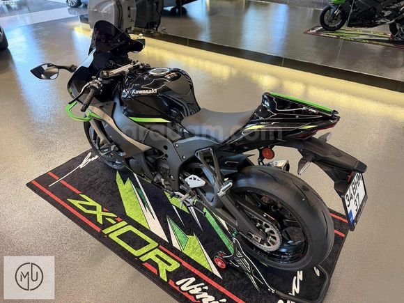 Galeriden Kawasaki Ninja ZX-10R 2026 Model İstanbul 6.001 km Siyah
