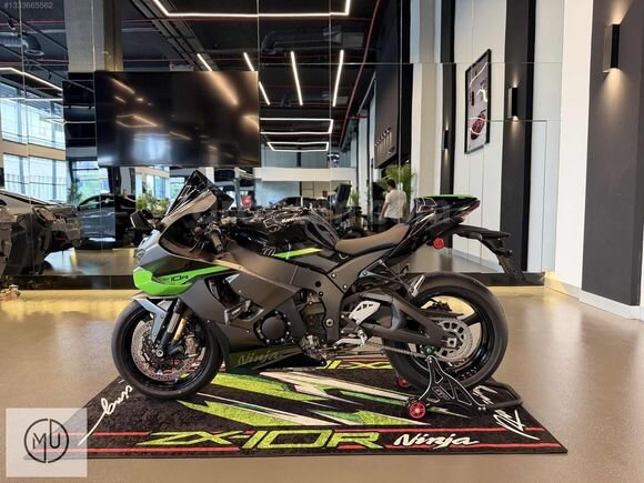 Galeriden Kawasaki Ninja ZX-10R 2026 Model İstanbul 6.001 km Siyah