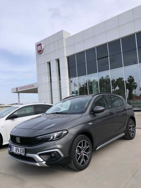 HATASIZ BOYASIZ TRAMERSİZ 2023 EGEA CROSS URBAN
