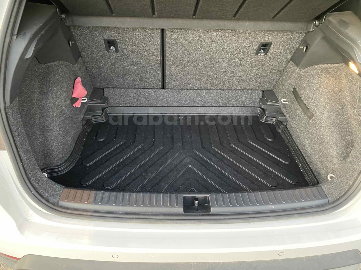 Sahibinden Seat Arona 1.0 EcoTSI Xperience 2021 Model İstanbul 123.000 km Beyaz 3