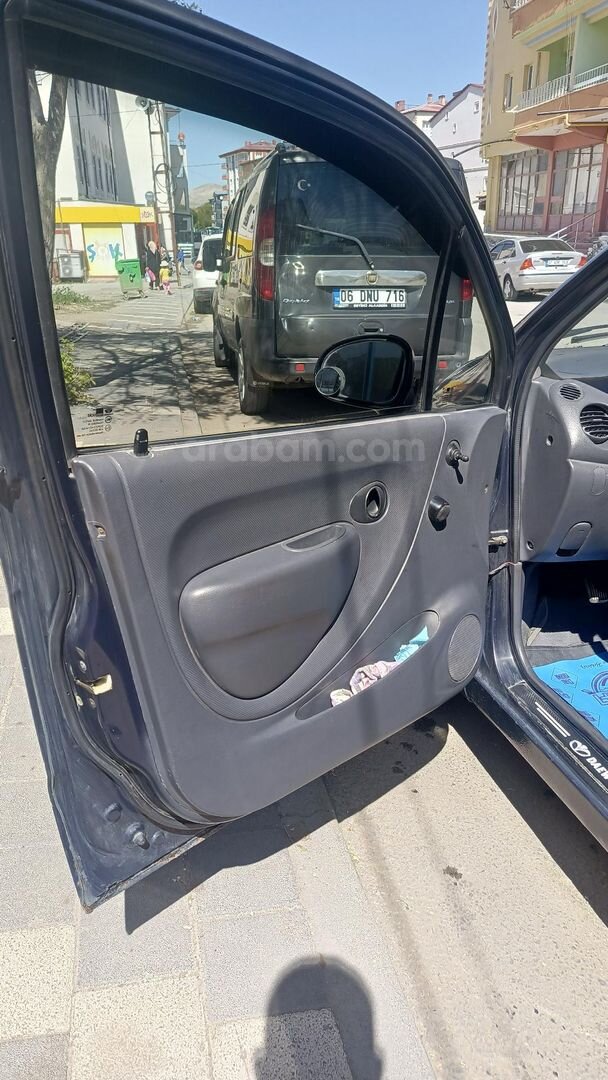Sahibinden Daewoo Matiz 0.8 SE 2002 Model Sivas 256.000 km Lacivert 3
