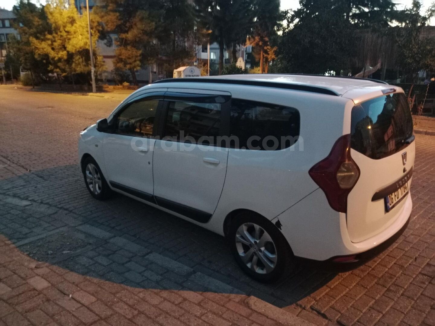 Sahibinden Dacia Lodgy 1.5 dCi Laureate 2013 Model 5
