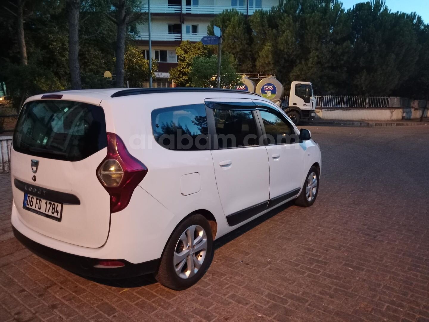Sahibinden Dacia Lodgy 1.5 dCi Laureate 2013 Model 4