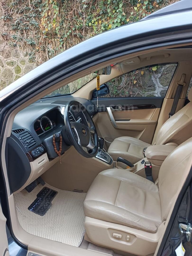 Sahibinden Chevrolet Captiva 2.0 D LT Sport 2008 Model 235.000 km Füme 2