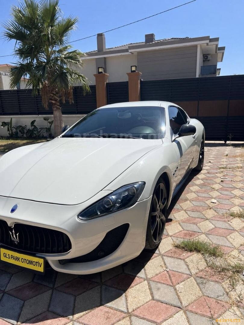 Galeriden Maserati GranTurismo 4.7 S 2013 Model Denizli 115.000 km Beyaz 4