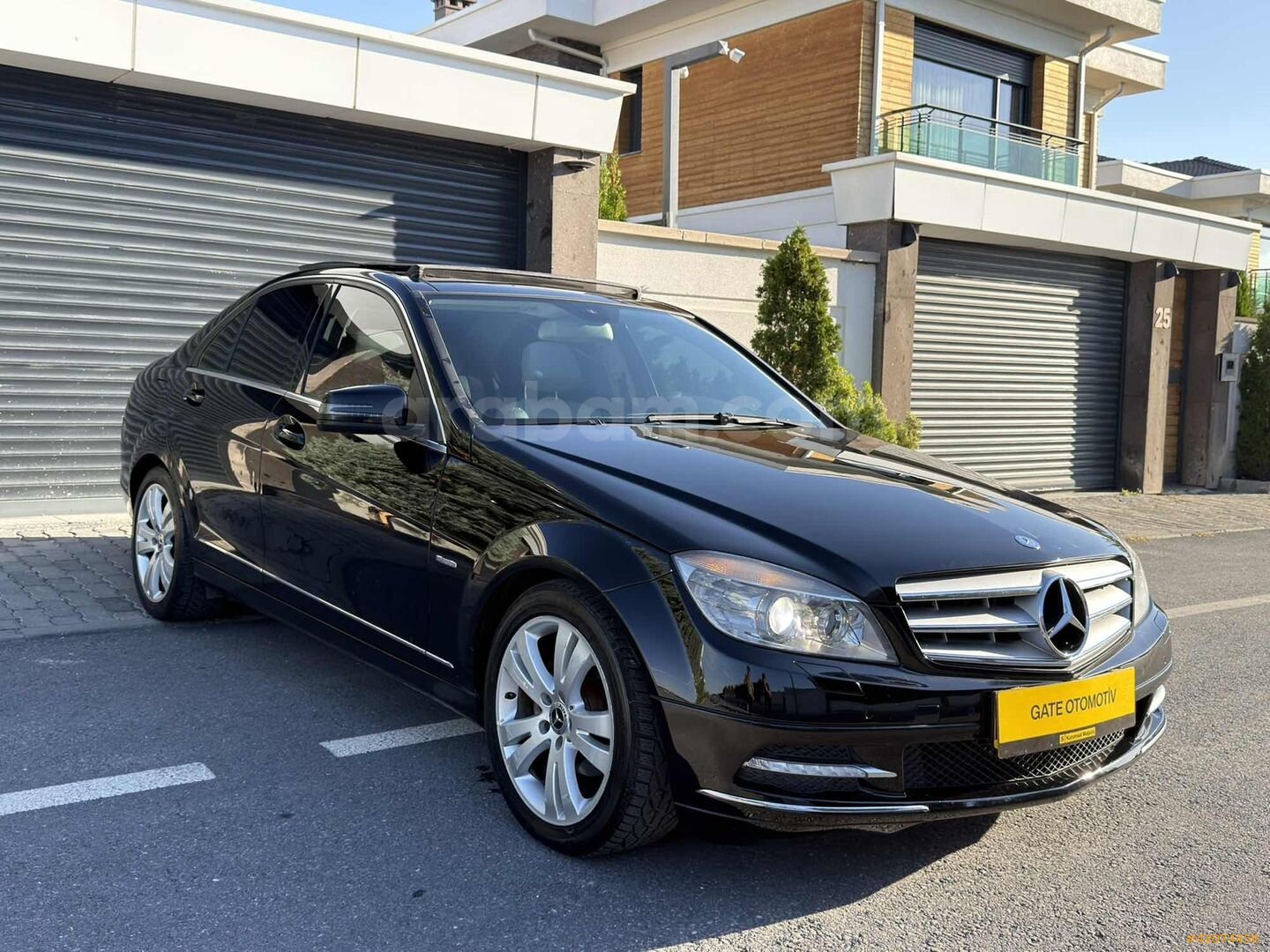 Galeriden Mercedes - Benz C 180 Kompressor BlueEfficiency Fascination 2010 Model Kayseri 180.000 km Siyah 1