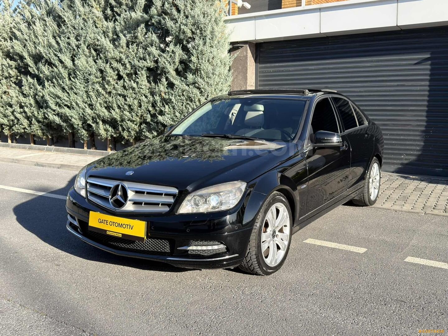 Galeriden Mercedes - Benz C 180 Kompressor BlueEfficiency Fascination 2010 Model Kayseri 180.000 km Siyah 3