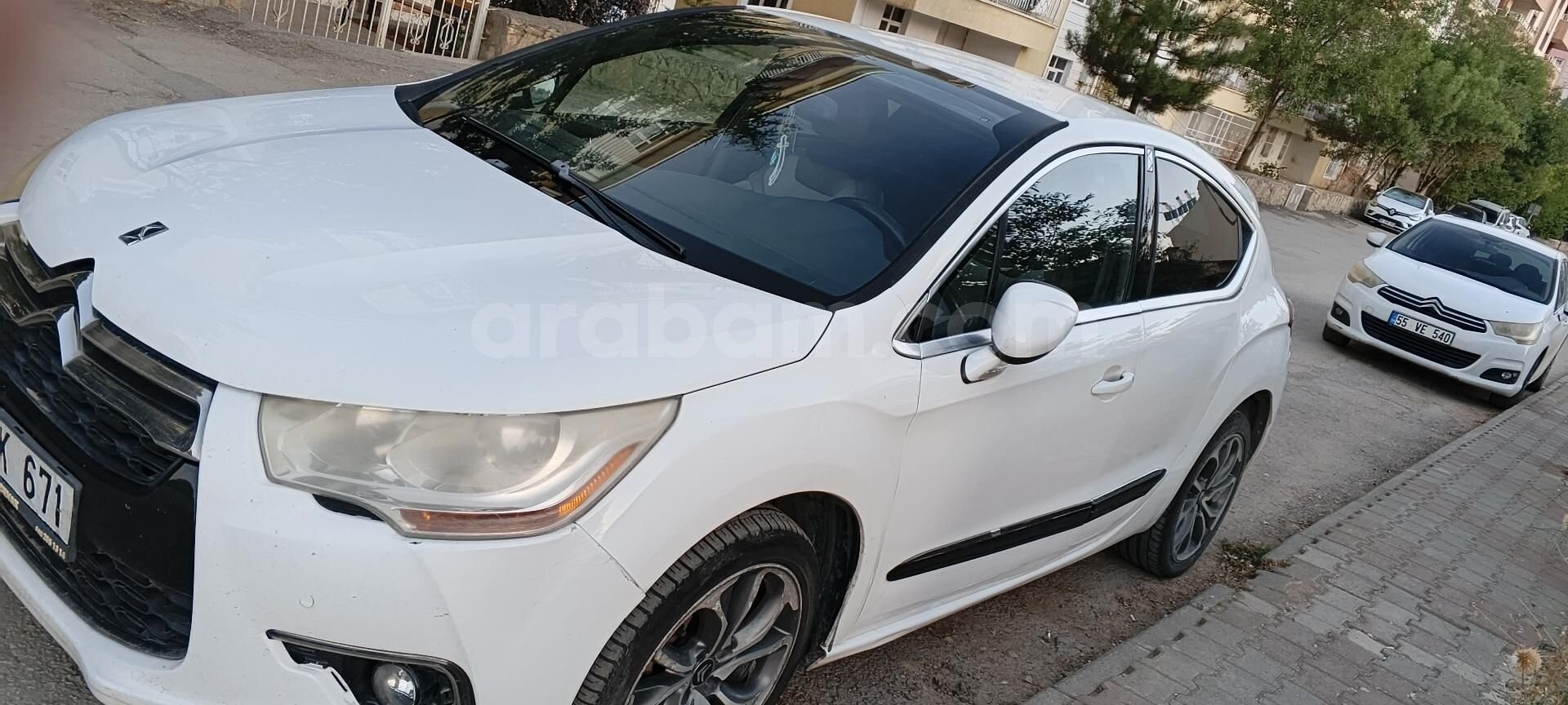 Sahibinden DS Automobiles DS4 1.6 e-HDi D-Sport 2012 Model 1