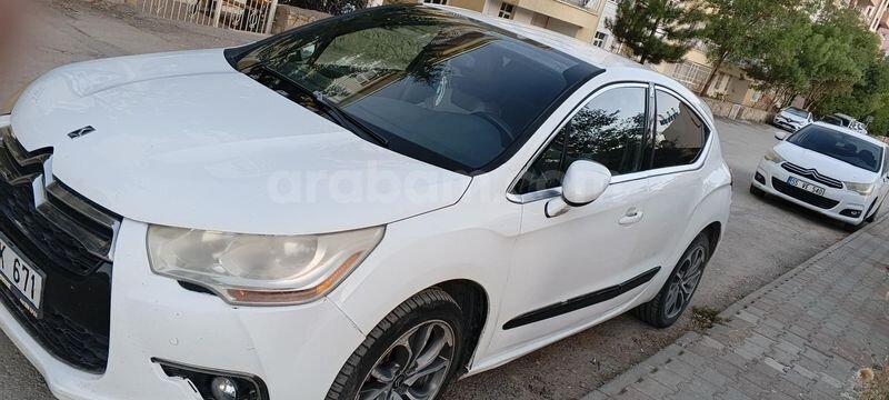 Sahibinden DS Automobiles DS4 1.6 e-HDi D-Sport 2012 Model