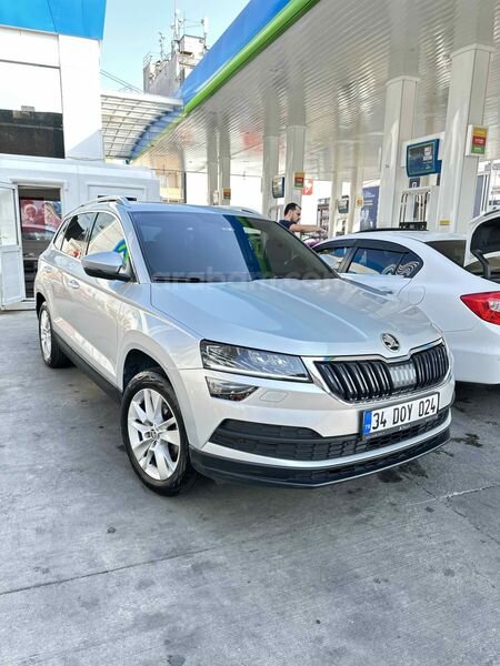 Sahibinden Skoda Karoq 1.6 TDI Premium 2020 Model İstanbul 85.000 km Gri (metalik)