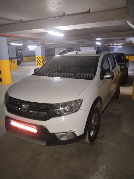 Sahibinden Dacia Sandero 0.9 TCe Stepway Easy-R 2017 Model 97.000 km Beyaz