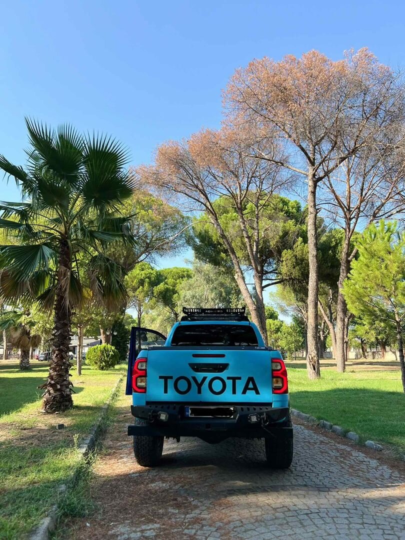 Galeriden Toyota Hilux 2.4 D-4D 4x4 Adventure 2015 Model Aydın 7