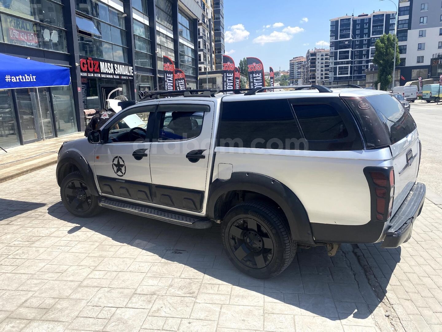 Sahibinden Isuzu D-Max 2.5 4x2 LTD 2013 Model 145.000 km Gri (Gümüş) 5