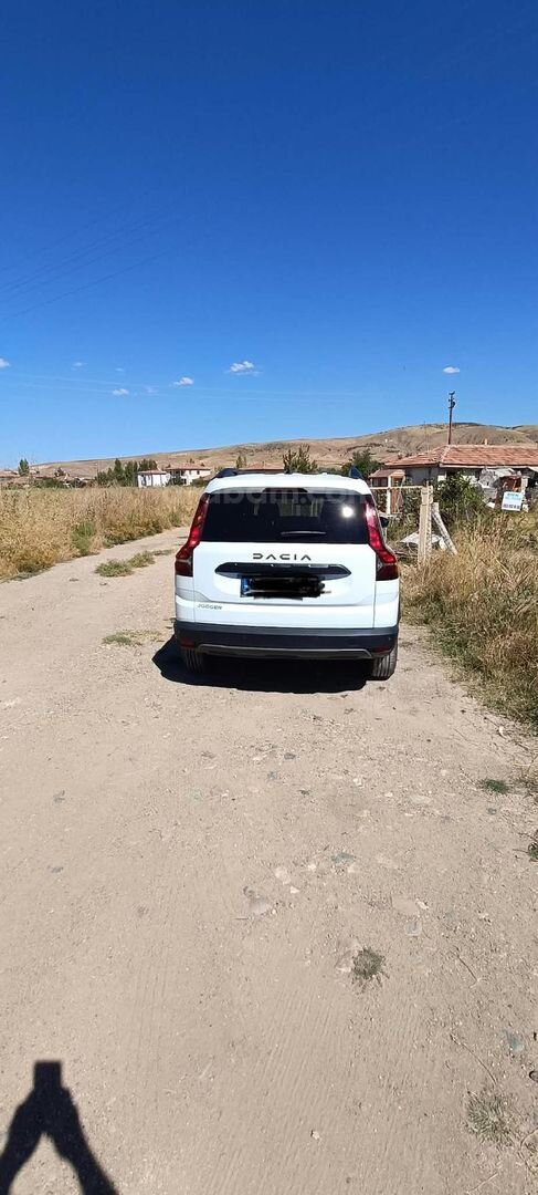 Sahibinden Dacia Jogger 1.0 Eco-G Extreme 2024 Model 4