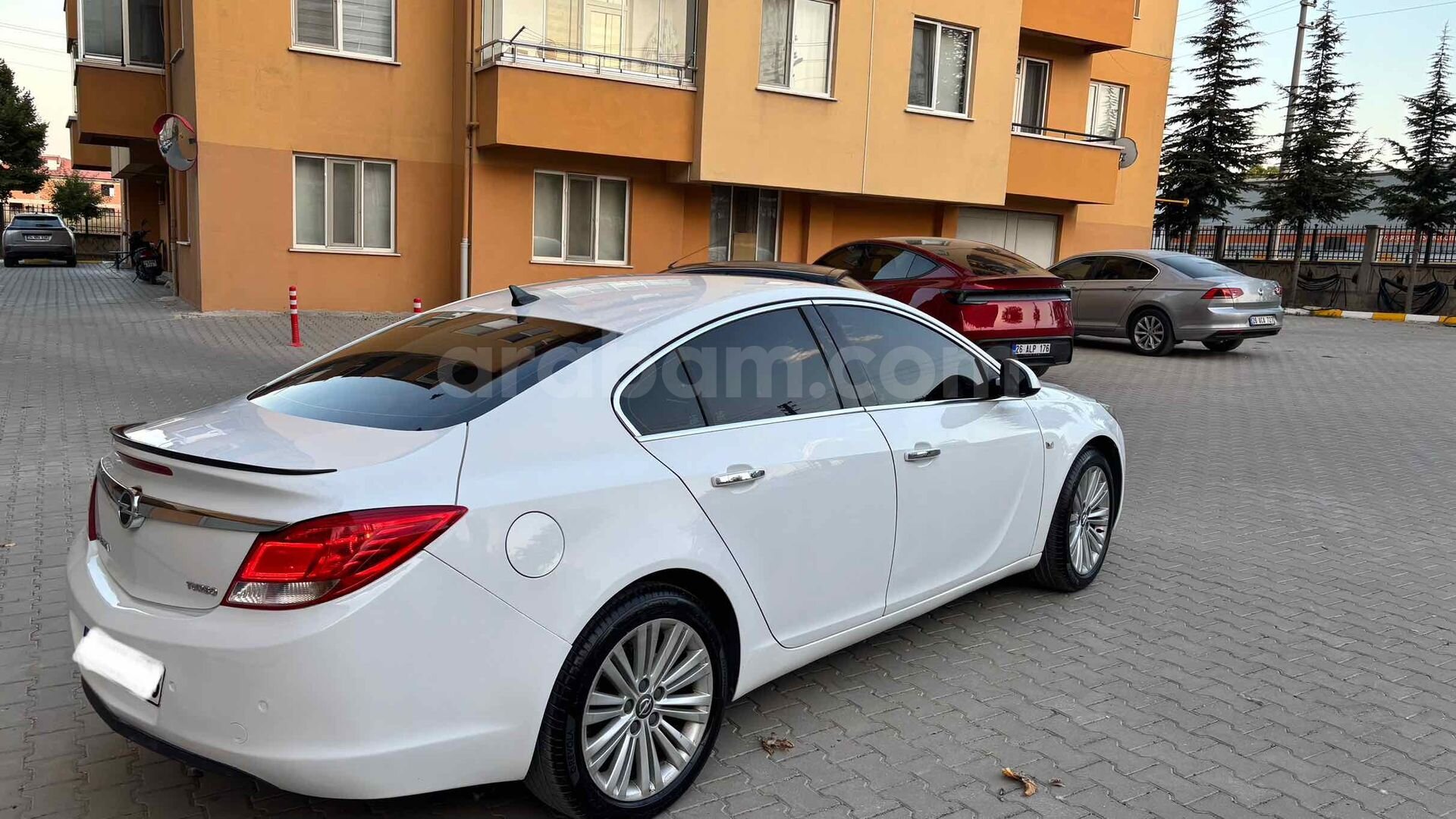 Sahibinden Opel Insignia 1.6 T Cosmo 2012 Model Eskişehir 169.000 km Beyaz 5