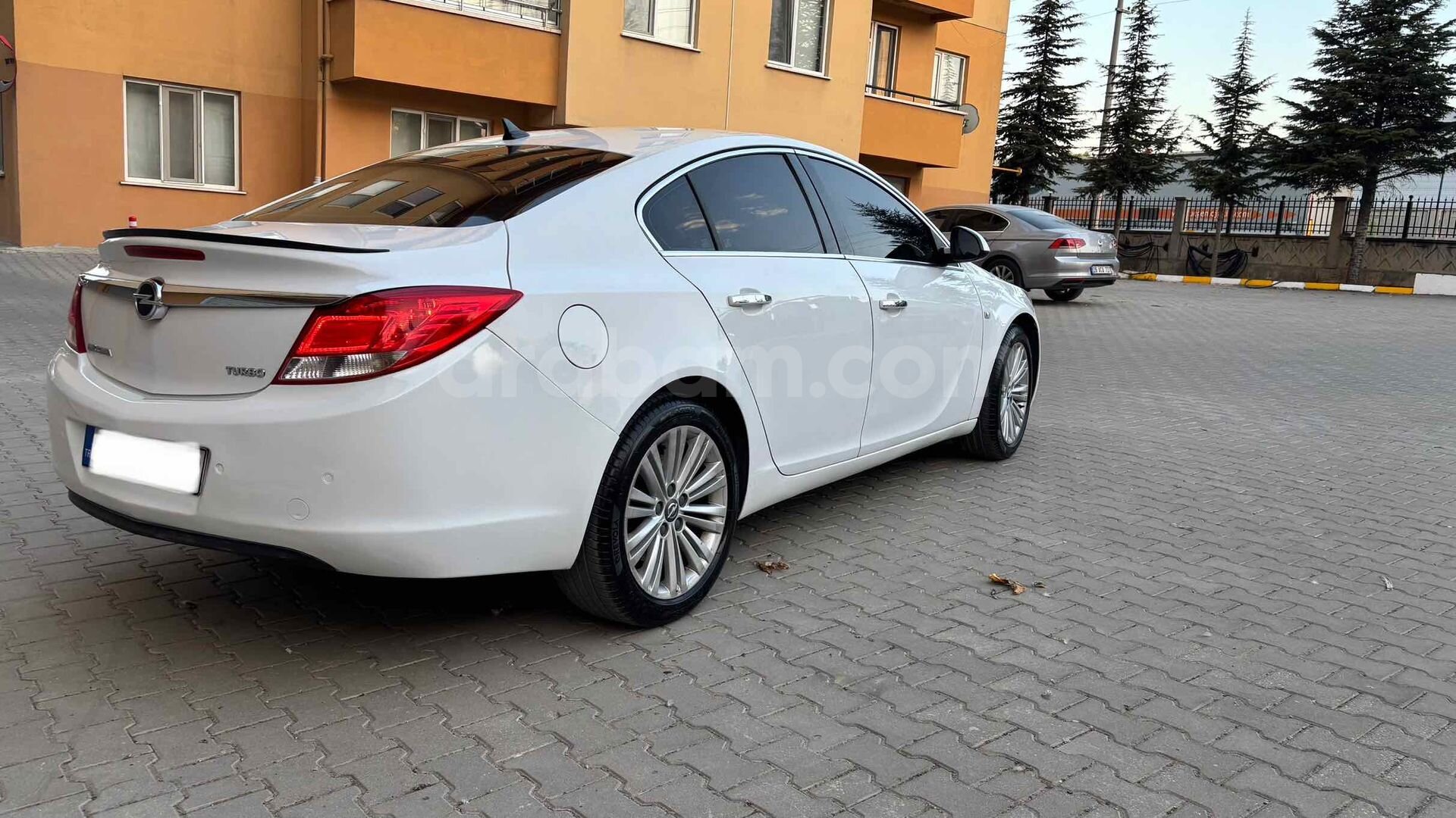 Sahibinden Opel Insignia 1.6 T Cosmo 2012 Model Eskişehir 169.000 km Beyaz 6