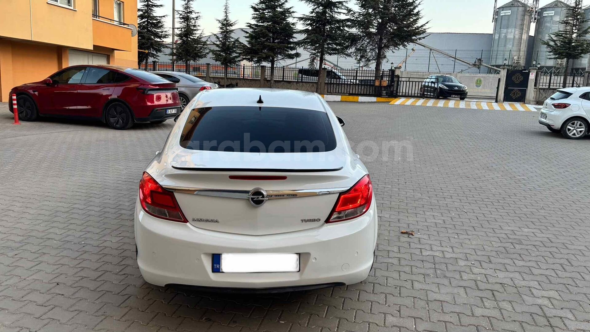 Sahibinden Opel Insignia 1.6 T Cosmo 2012 Model Eskişehir 169.000 km Beyaz 7