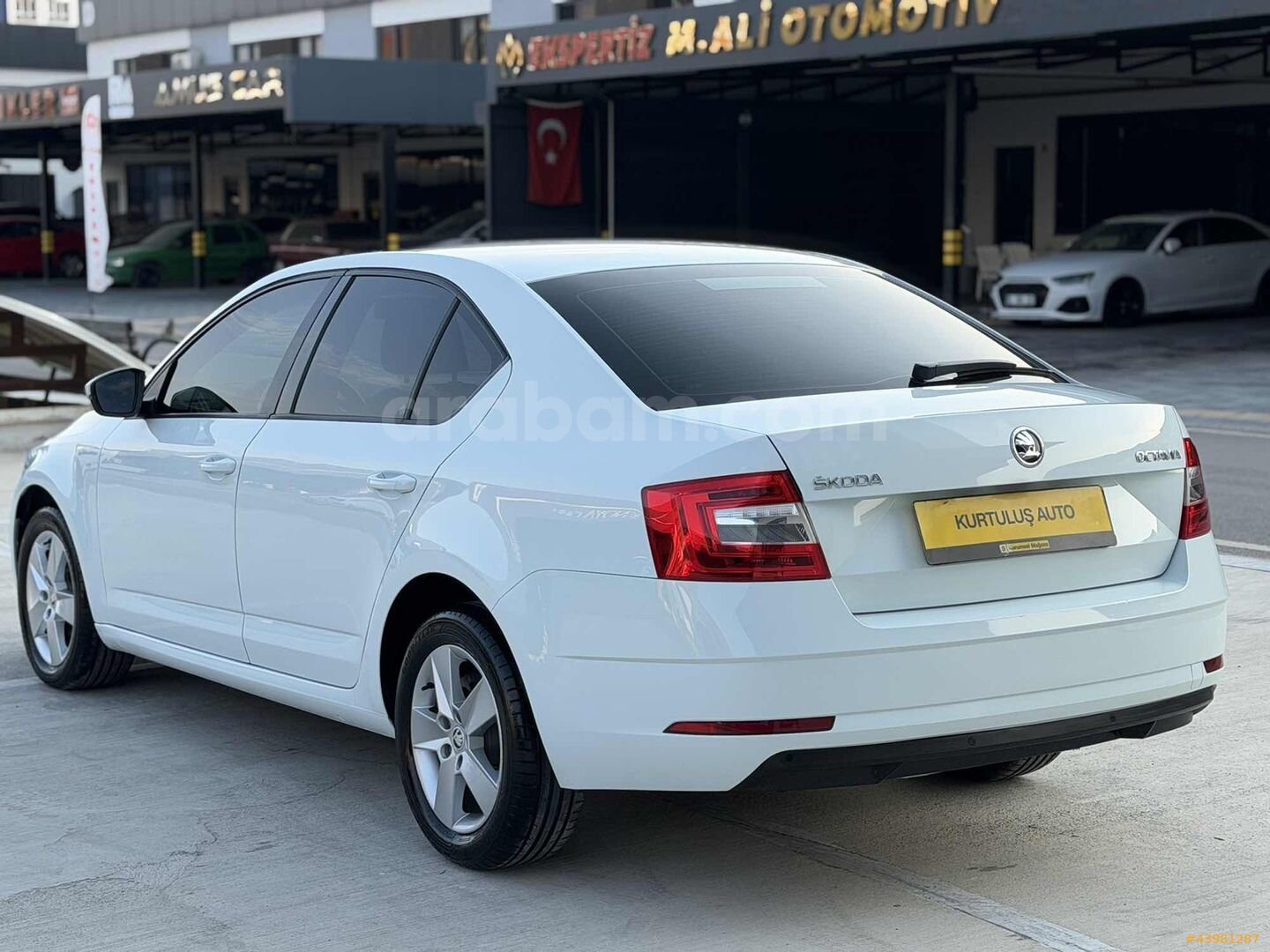 İLK EL+2019 MODEL+EMSALSİZ TEMİZLİKTE+SERVİS BAKIMLI+100.500 KM 4