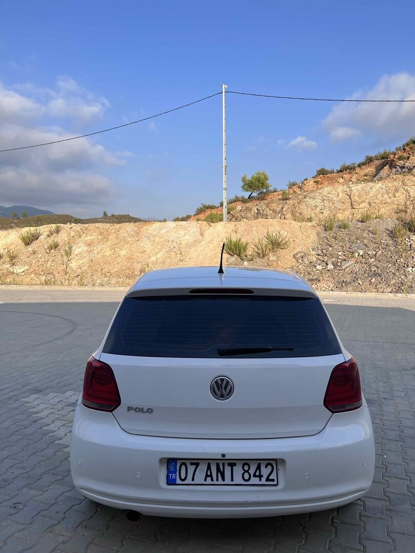 Sahibinden Volkswagen Polo 1.4 Comfortline 2012 Model Antalya 264.000 km Beyaz 6