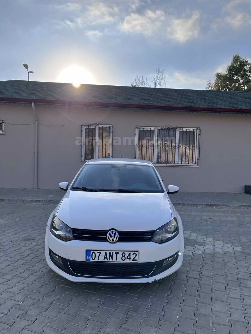 Sahibinden Volkswagen Polo 1.4 Comfortline 2012 Model Antalya 264.000 km Beyaz 4