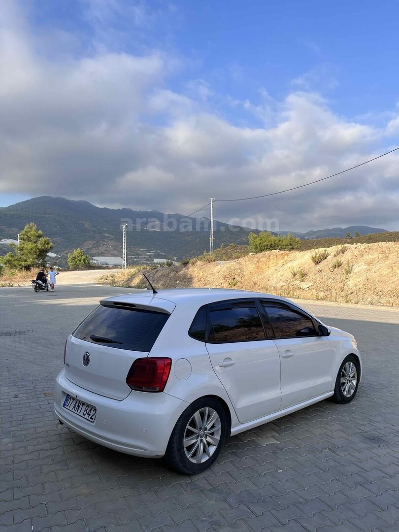 Sahibinden Volkswagen Polo 1.4 Comfortline 2012 Model Antalya 264.000 km Beyaz 7