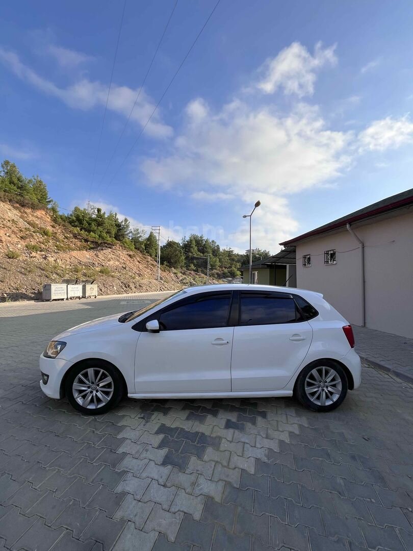 Sahibinden Volkswagen Polo 1.4 Comfortline 2012 Model Antalya 264.000 km Beyaz 5
