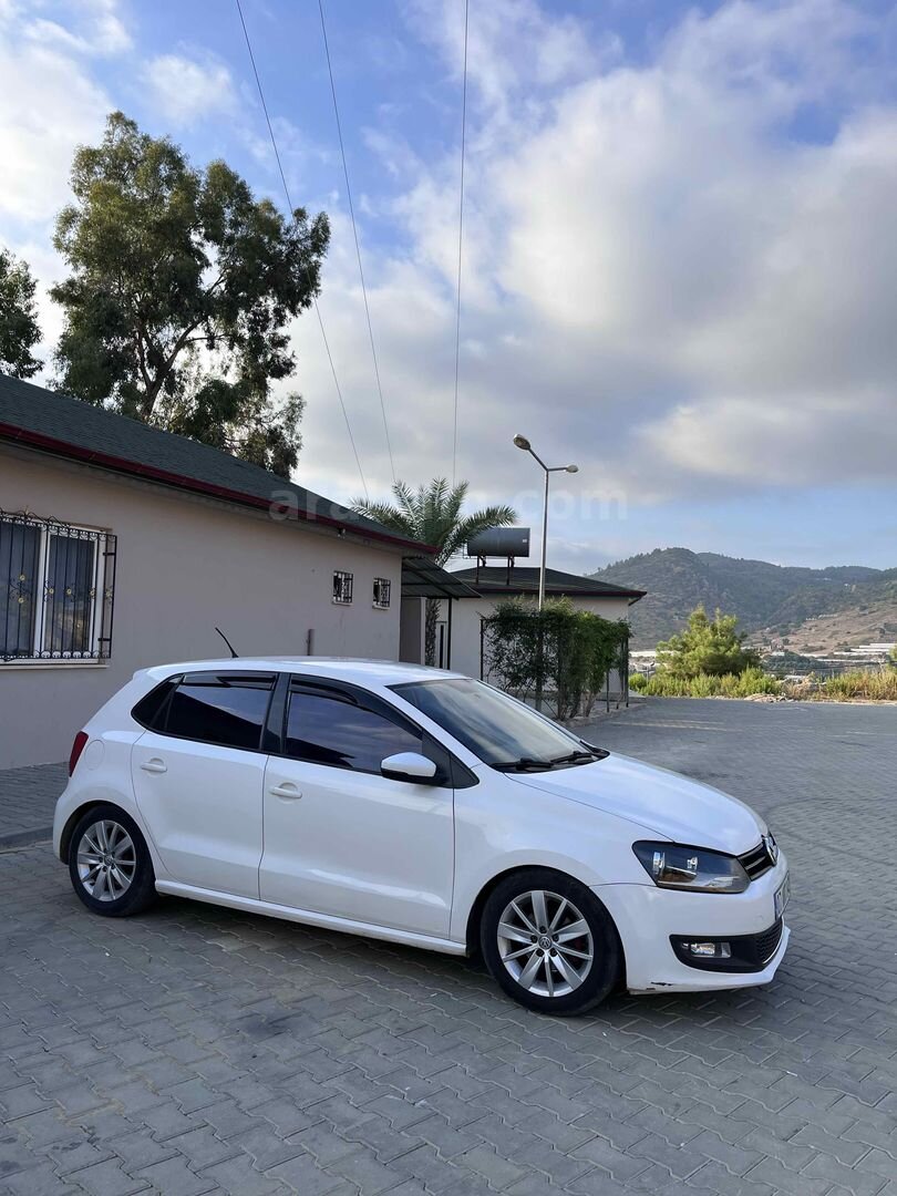 Sahibinden Volkswagen Polo 1.4 Comfortline 2012 Model Antalya 264.000 km Beyaz 2