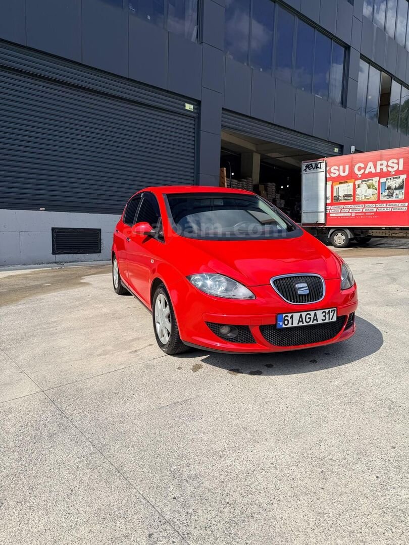 Sahibinden Seat Altea 1.6 Stylance 2005 Model 318000 km Kırmızı 2