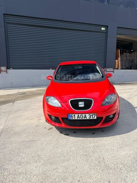 Sahibinden Seat Altea 1.6 Stylance 2005 Model 318000 km Kırmızı