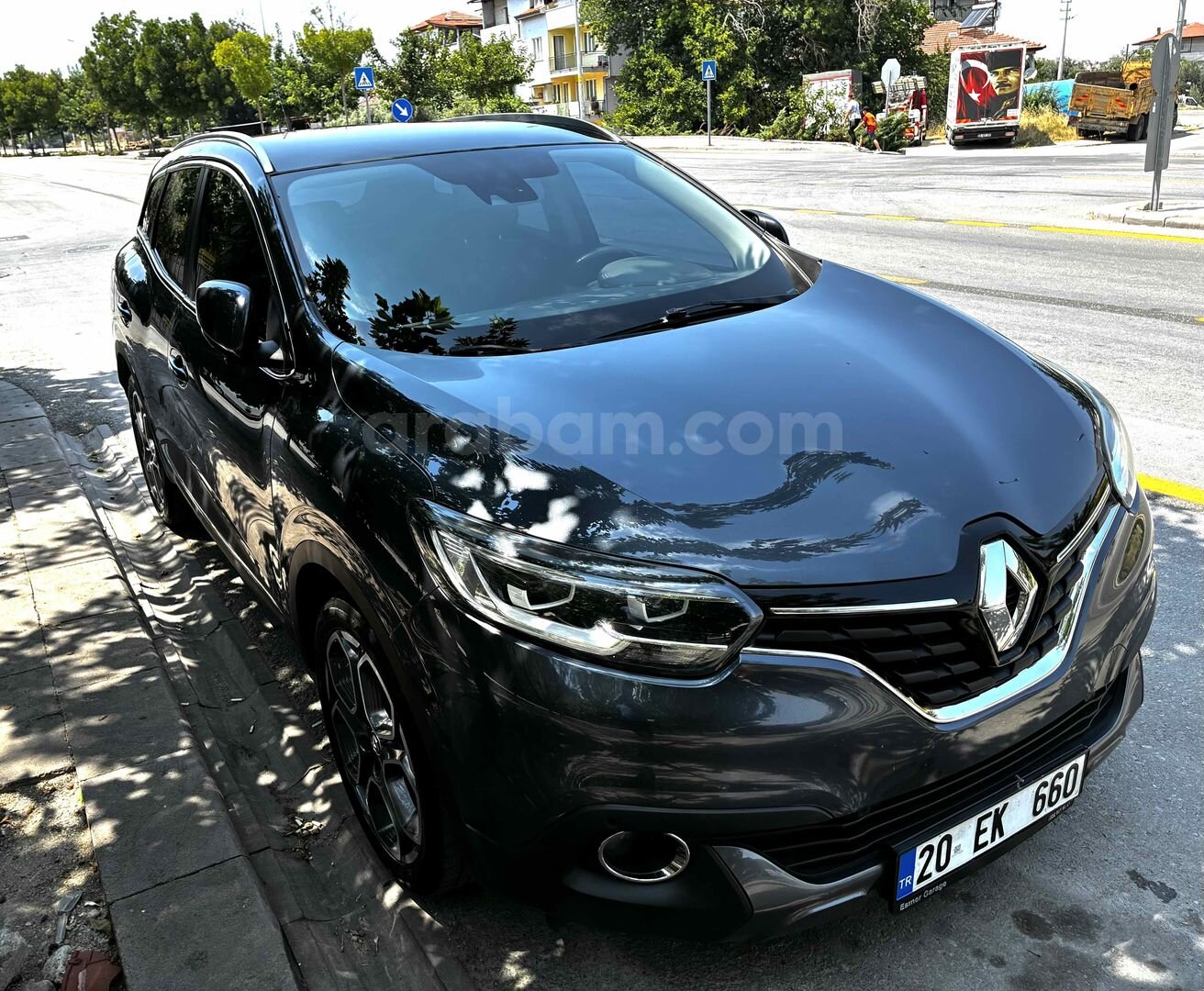 Kadjar 1.5 dCi Icon 2016 Model Cam tavanlı Full 5