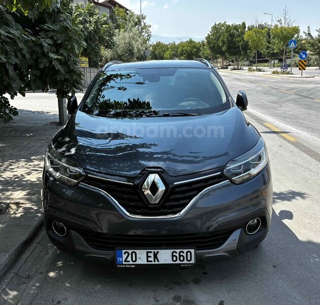 Kadjar 1.5 dCi Icon 2016 Model Cam tavanlı Full