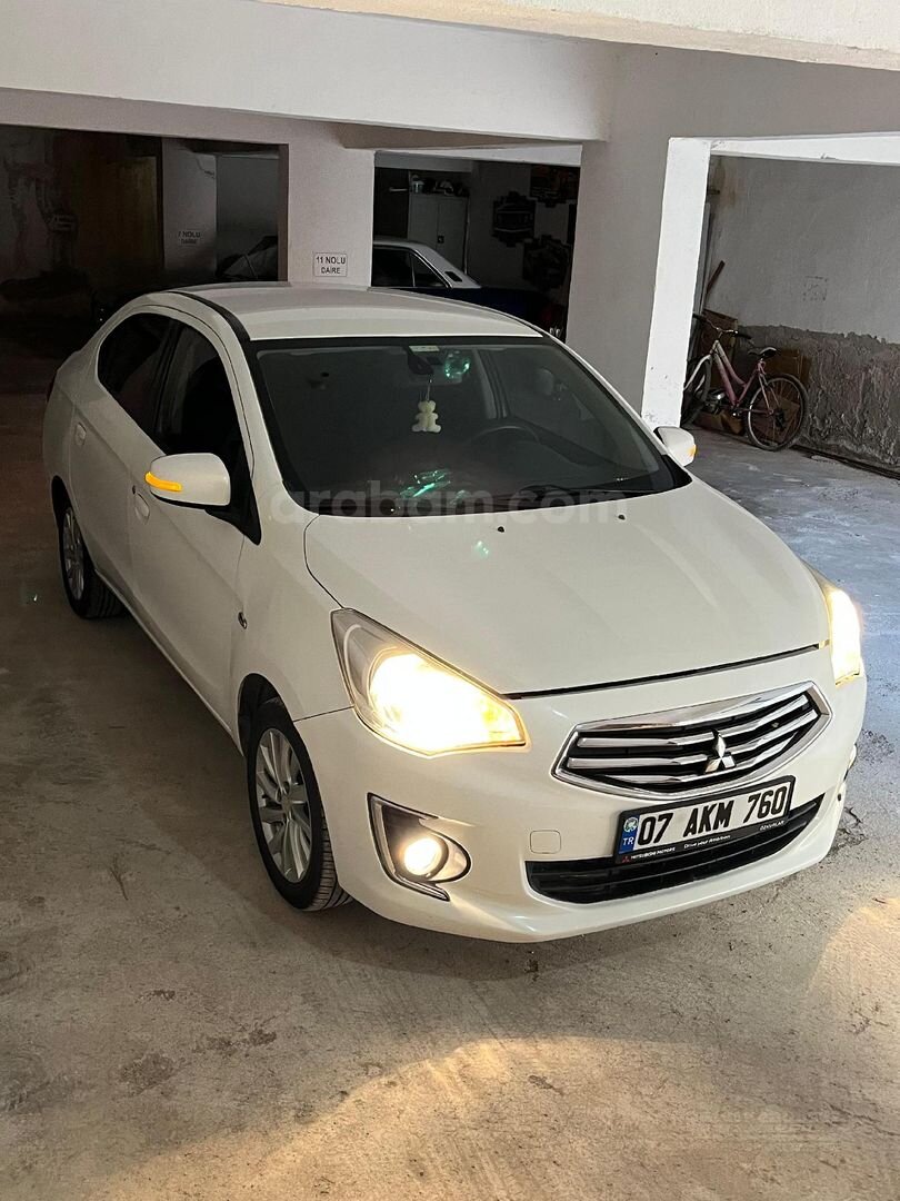 ÇOK TEMİZ BAKIMLI (ACİLL) OTOMATİK VİTES GARAJ ARABASI 7