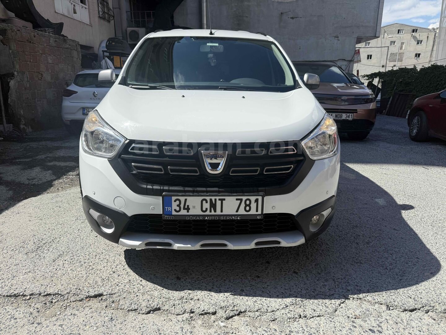 Sahibinden Dacia Lodgy 1.5 BlueDCI Stepway 2019 Model İstanbul 130.000 km Beyaz 3
