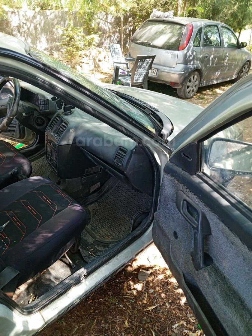 Sahibinden Lada Vega 1.5 1999 Model 4