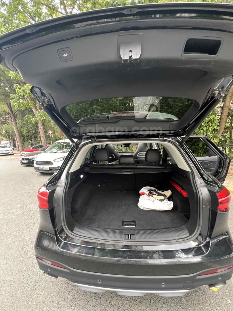 Sahibinden MG HS 1.5 T-GDI Luxury 2024 Model İstanbul 57.000 km Siyah 7