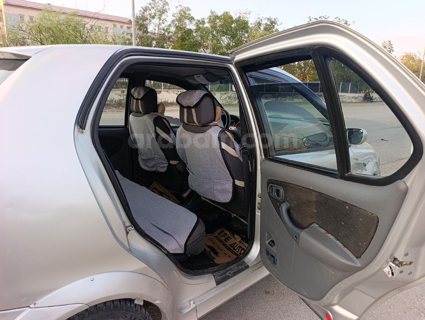 Sahibinden Tata Indica 1.4 TDI Comfort 2006 Model Van 168.000 km Gri 3