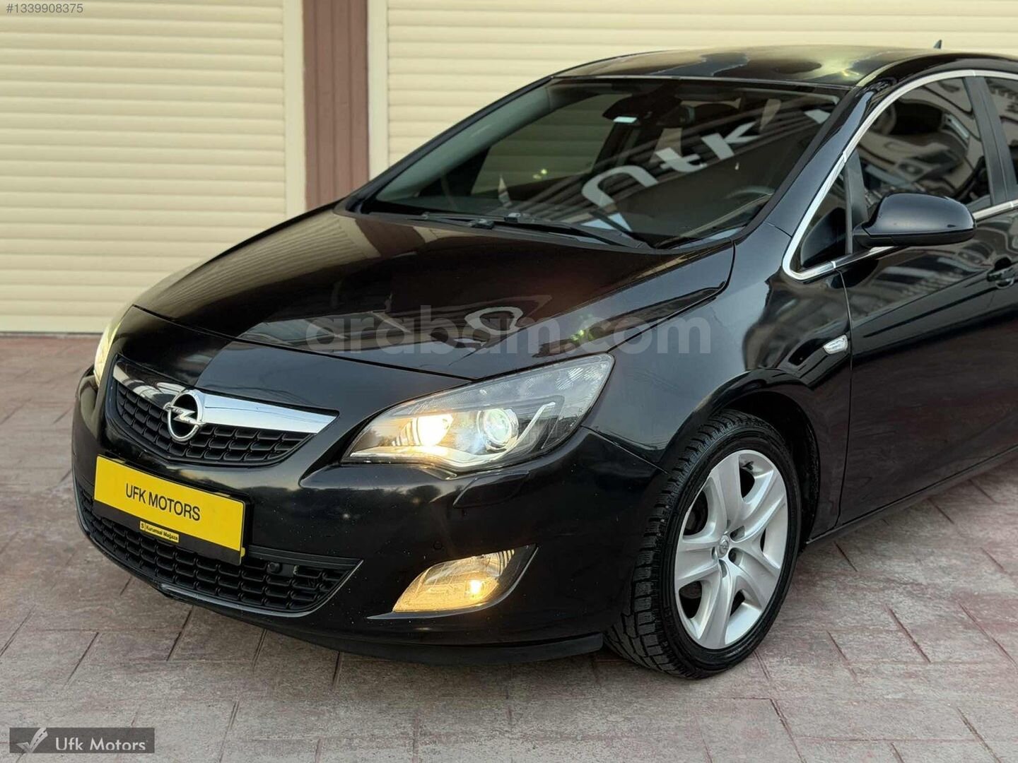 Galeriden Opel Astra 1.6 Cosmo 2010 Model Sakarya 348.000 km Siyah 5