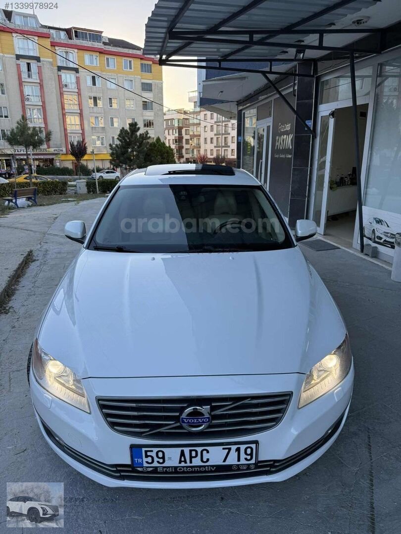 ERDİ OTOMOTİV/2013 MODEL/1.6D2/BEYAZ/HAYALET+SUNROF+ISITMA+FUL 1