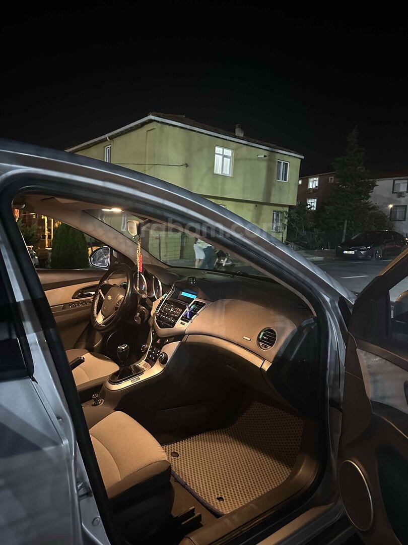 Sahibinden Chevrolet Cruze 1.6 LS 2010 Model 4