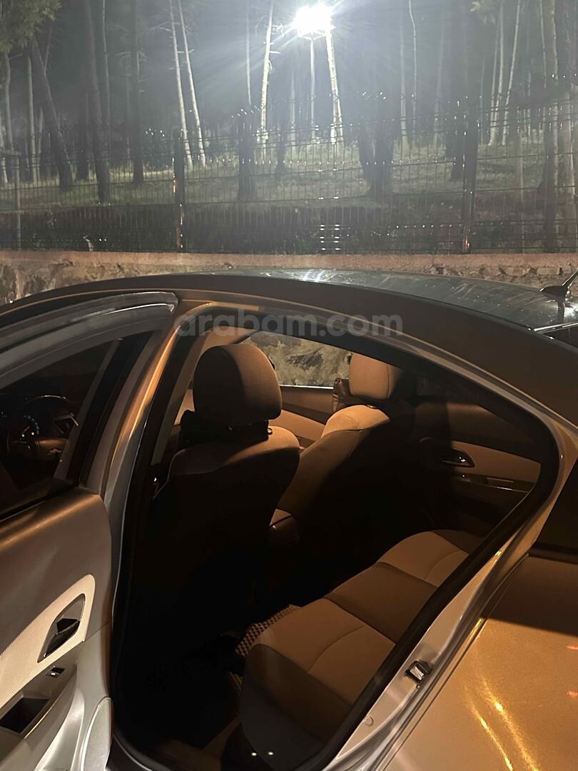 Sahibinden Chevrolet Cruze 1.6 LS 2010 Model 6