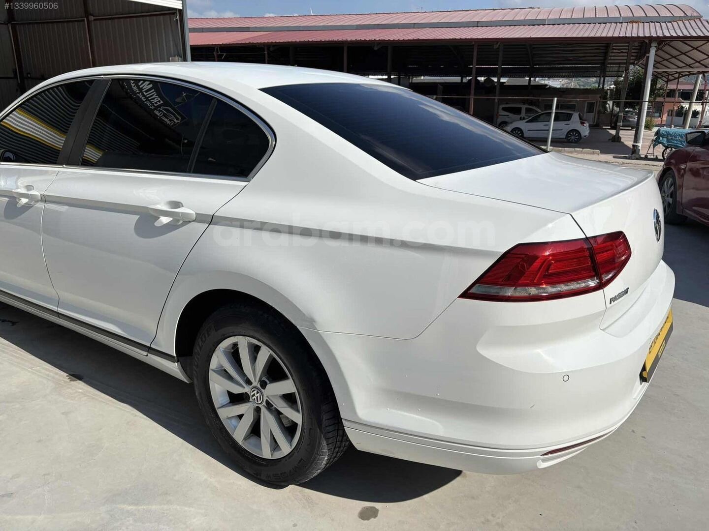 Galeriden Volkswagen Passat 1.6 TDi BlueMotion Trendline 2018 Model Hatay 169.000 km Beyaz 7