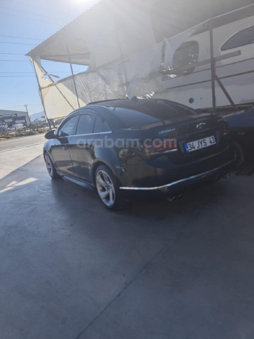Sahibinden Chevrolet Cruze 1.6 LS 2011 Model Siyah 5