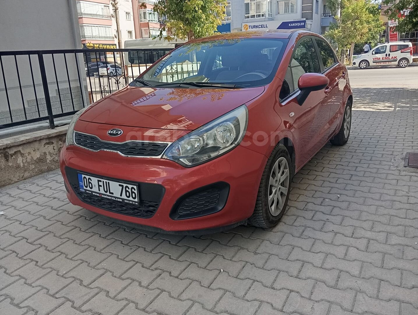 Memurdan Kia Rio 2