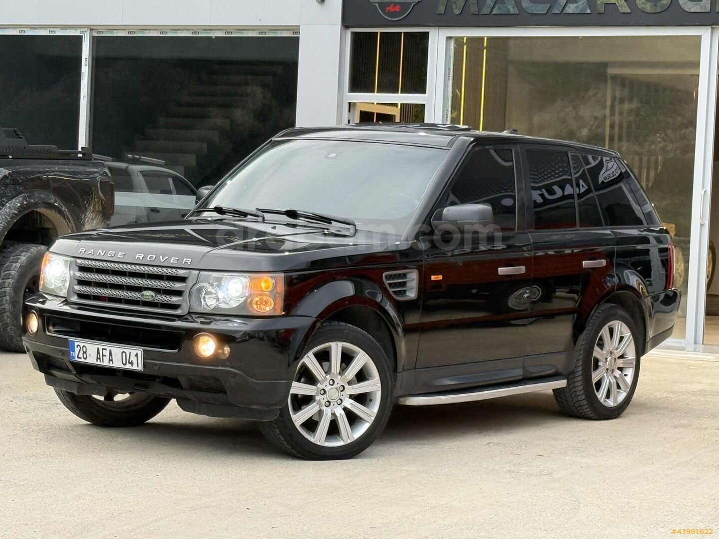 Galeriden Land Rover Range Sport 2.7 TDV6 HSE 2006 Model Giresun 393.000 km Siyah 3