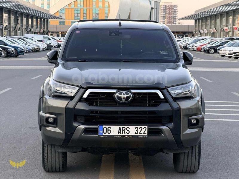 2021 TOYATA HILUX INVİNCİBLE 4X4 HATASIZ BOYASIZ
