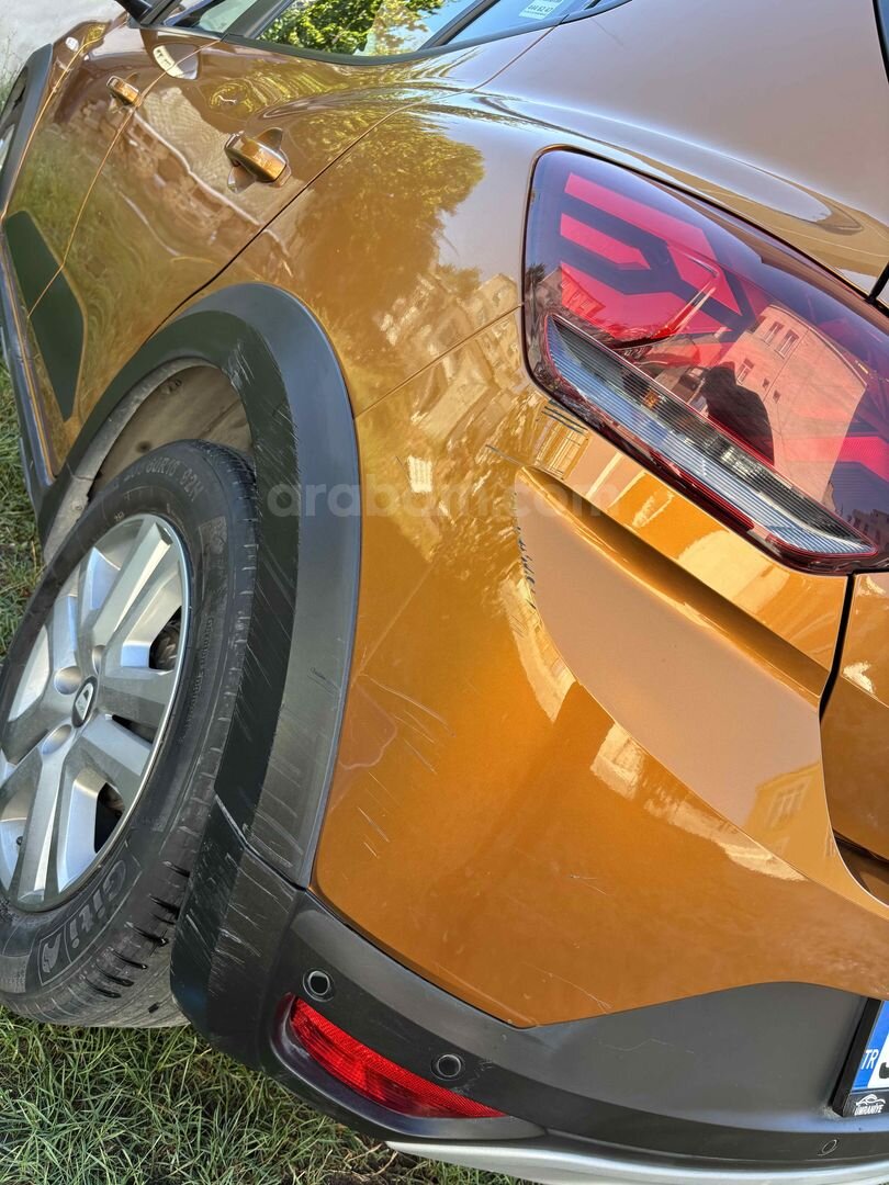 Dacia sandero stepway 2021 acil satılık 4