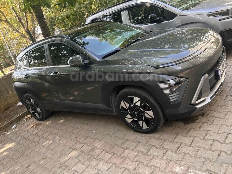 Sahibinden Hyundai Kona 1.6 T-GDI Prime 2024 Model İstanbul 22.000 km Gri (titanyum)